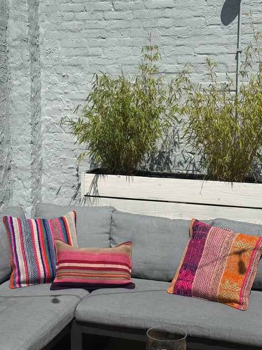 Uniek sierkussen uit Andes Peru 33x50 cm