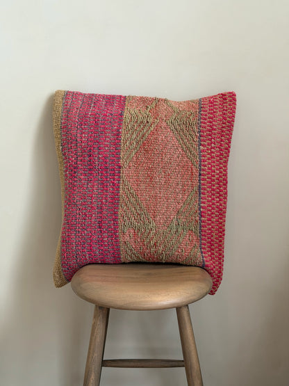 Uniek sierkussen uit Andes Peru 50x50 dubbel bedrukt