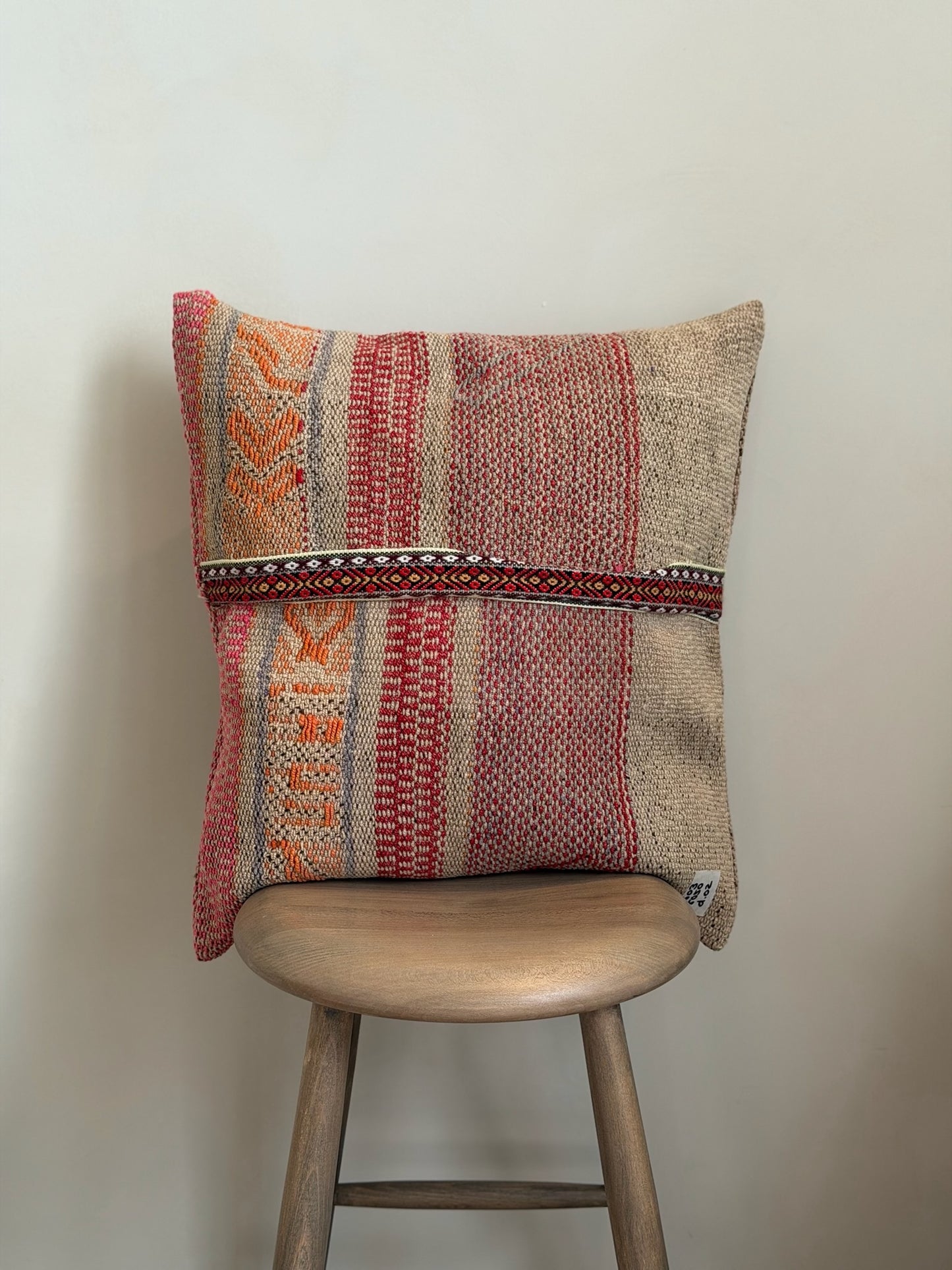 Uniek sierkussen uit Andes Peru 50x50 dubbel bedrukt