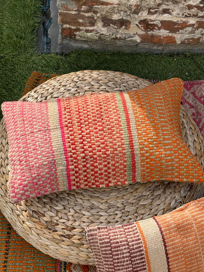 Uniek sierkussen uit Andes Peru 33x50 cm